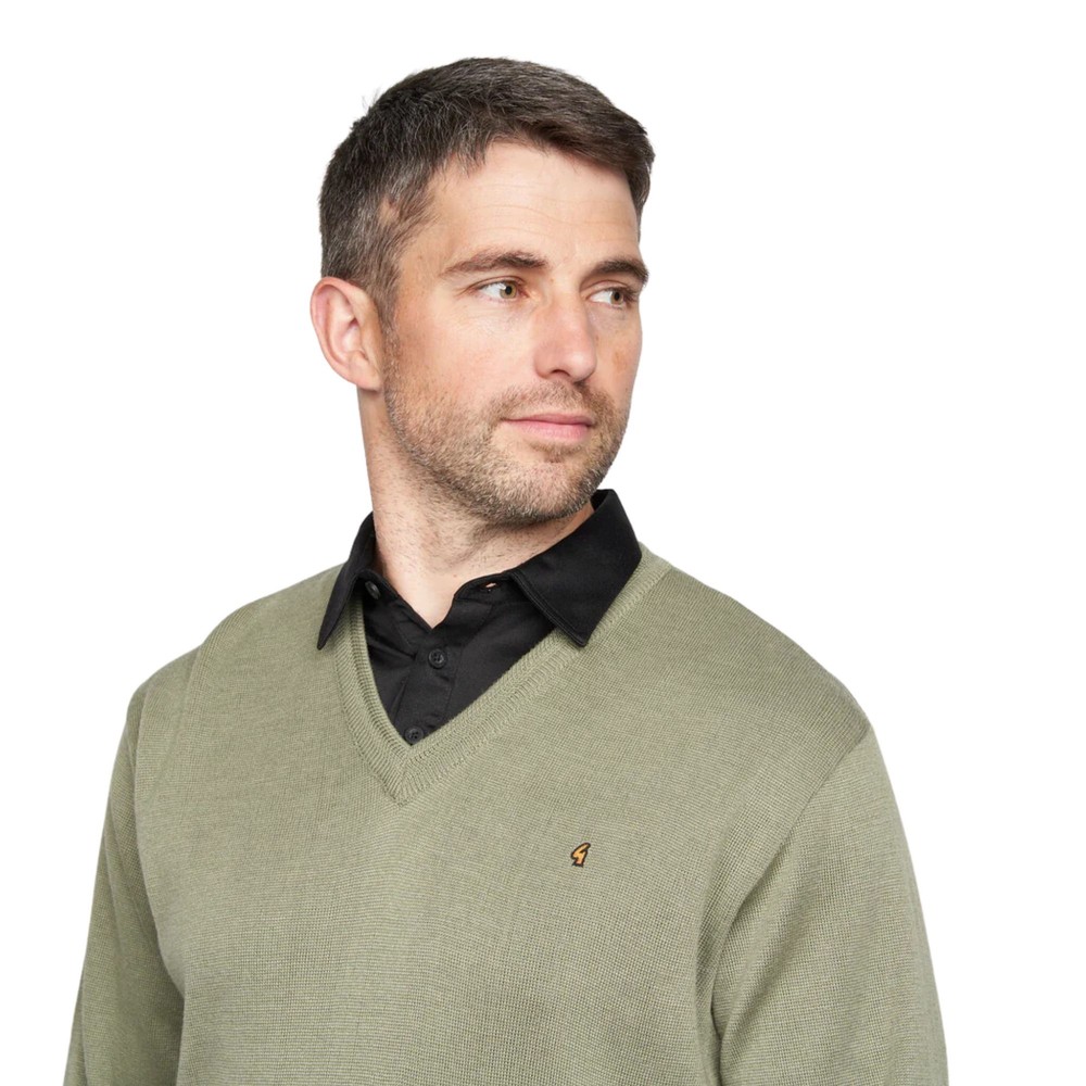 Jumpers - K01 Classic V Neck Olive